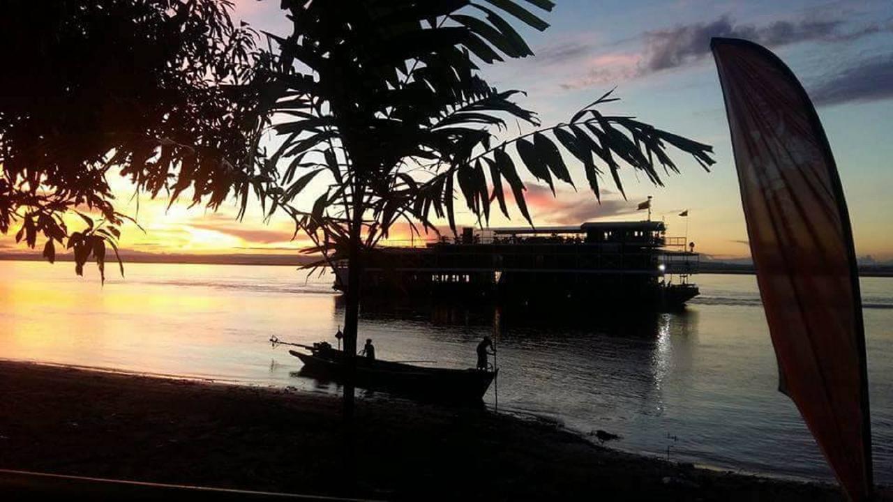 Salay River View Inn Sale Exterior photo